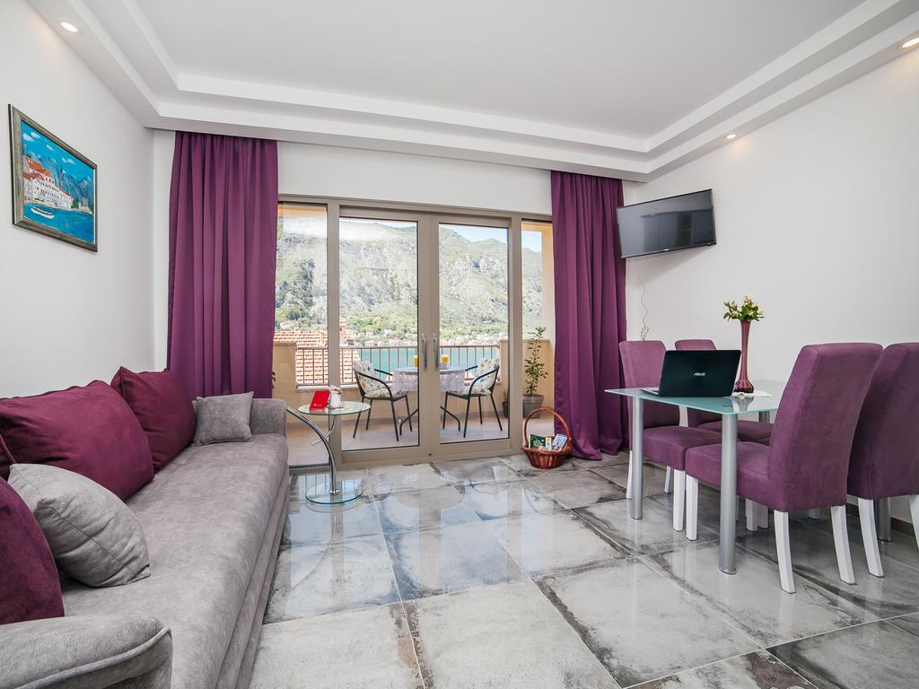 Apartments Castello โกตอร์ ภายนอก รูปภาพ