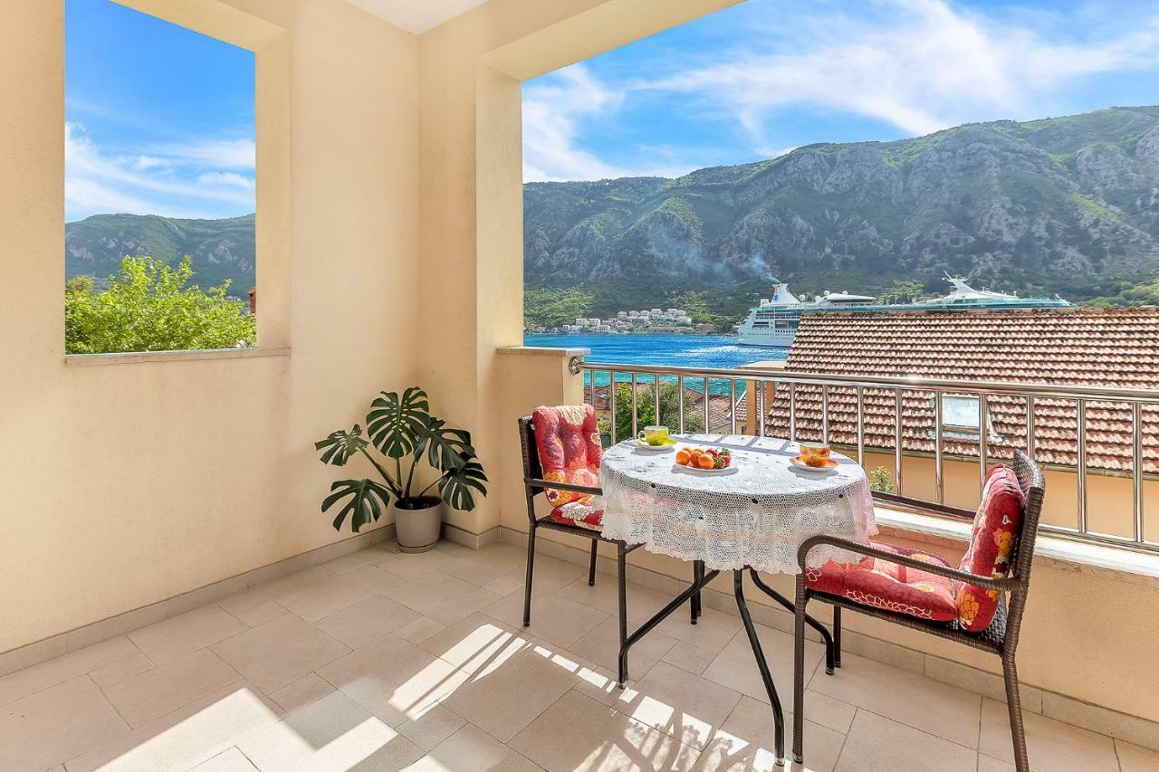 Apartments Castello โกตอร์ ภายนอก รูปภาพ